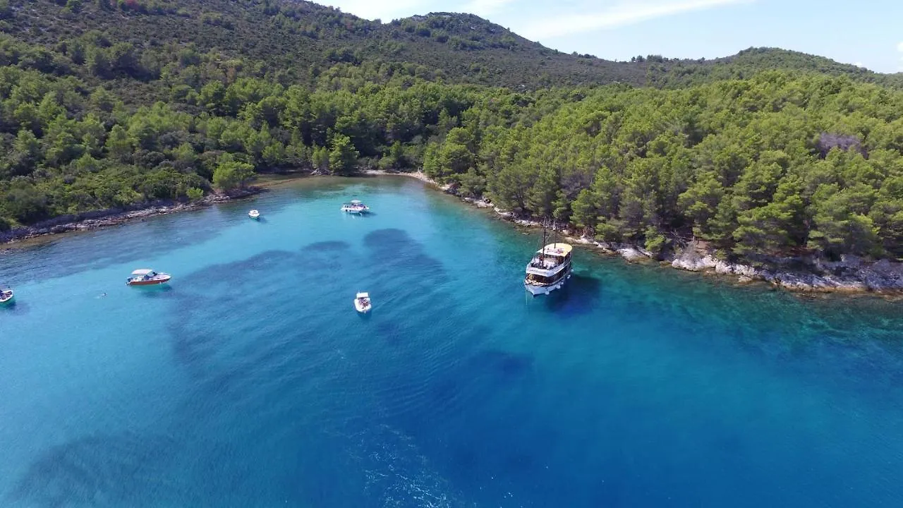 Rhythm Floating Hostel - Zadar Chorwacja
